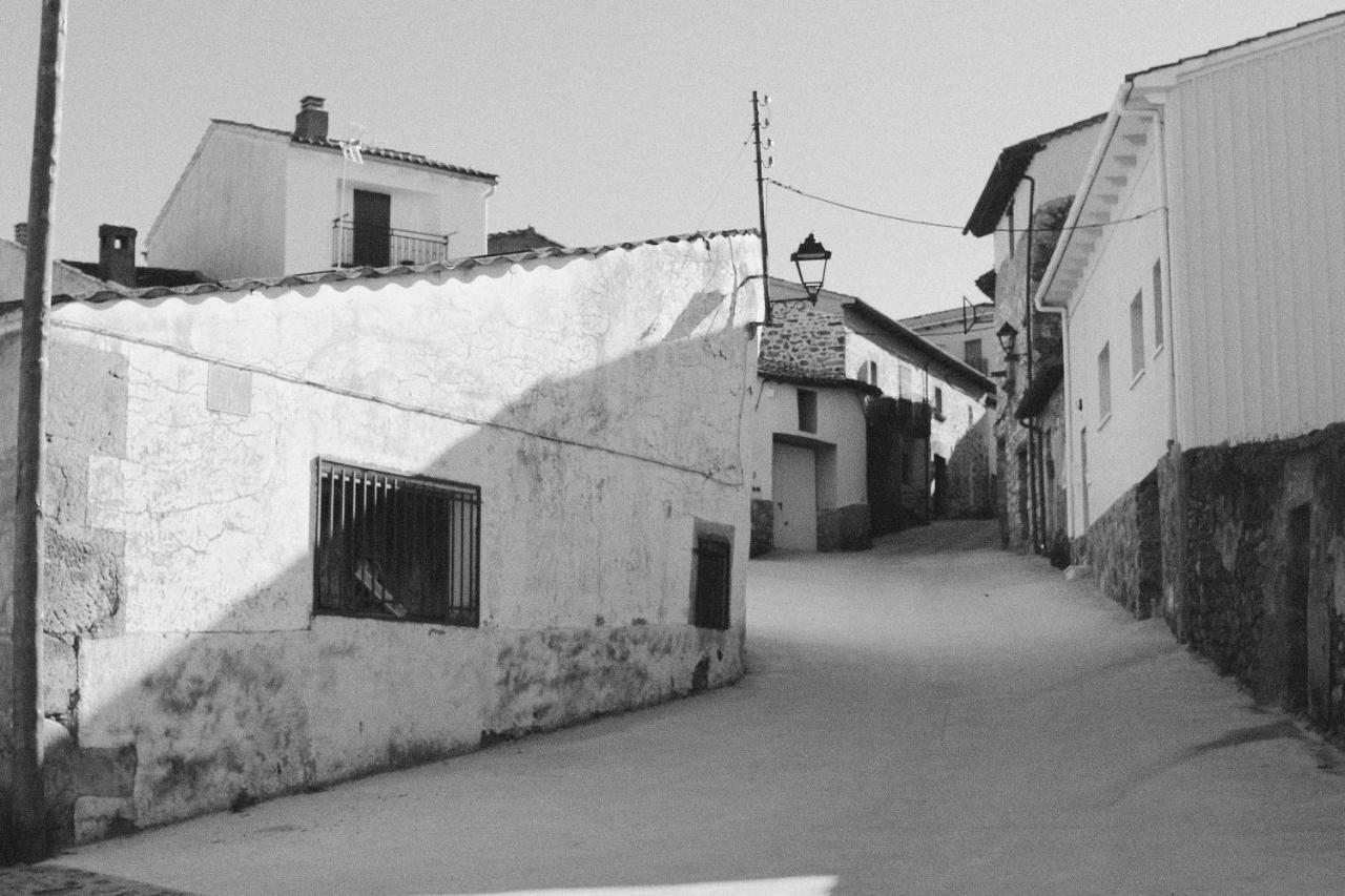 La Grulla Gris ξενώνας Perales del Puerto Εξωτερικό φωτογραφία